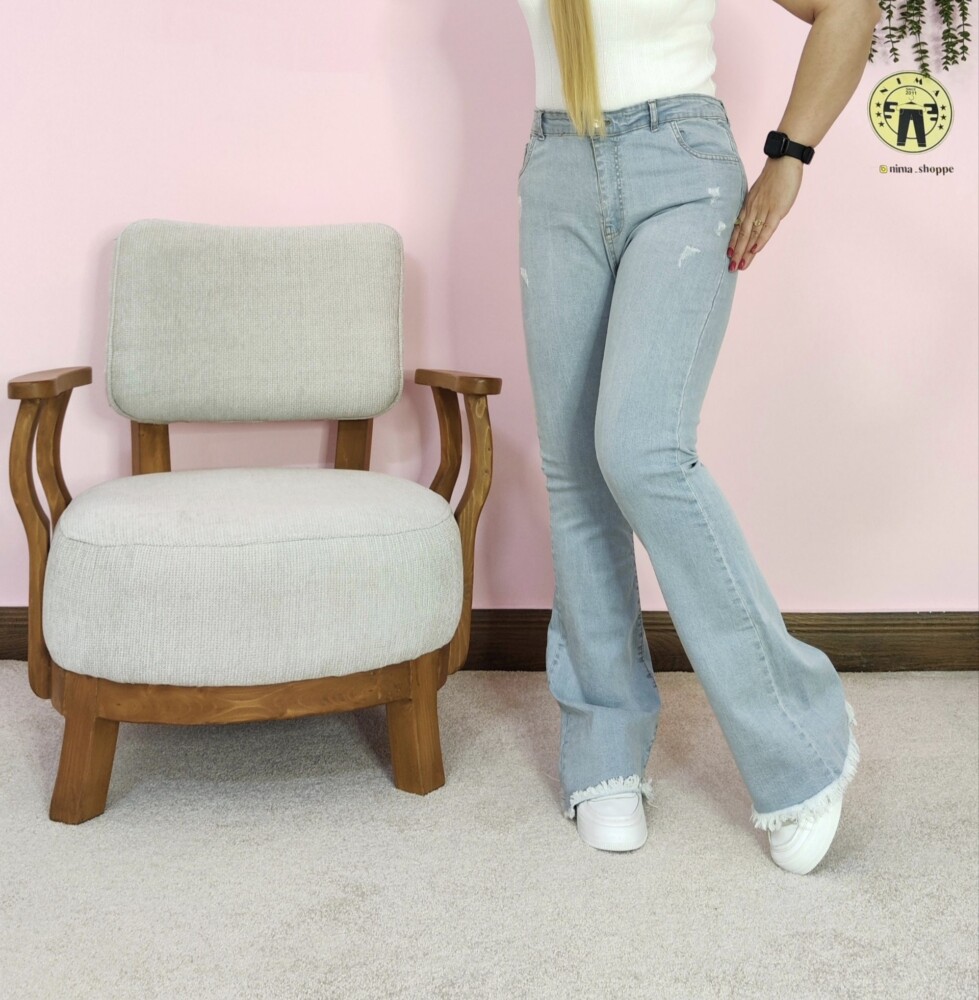 شلوار جین بوت کات آبی یخی کد 3100